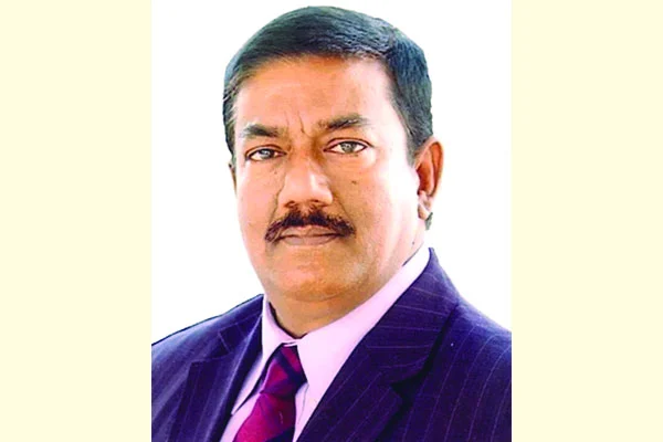 রাজনৈতিক উপদেষ্টার চেয়ারেঃ কবির বিন আনোয়ার