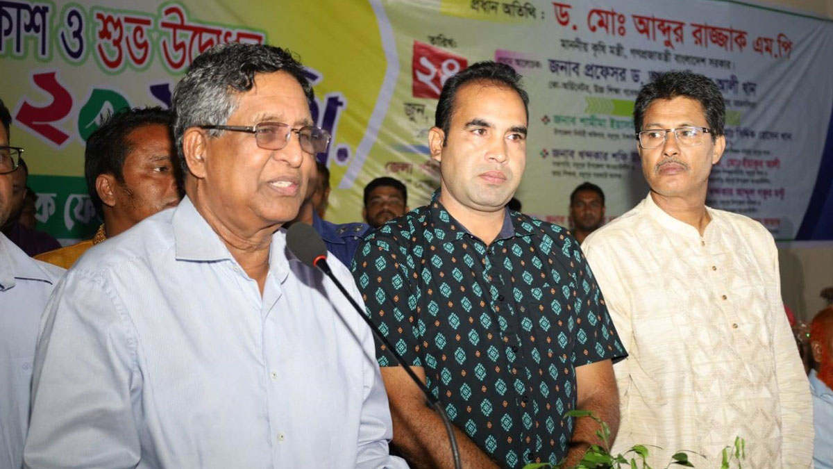 আওয়ামী লীগের বিদেশিদের সমর্থন দরকার নেই : কৃষিমন্ত্রী