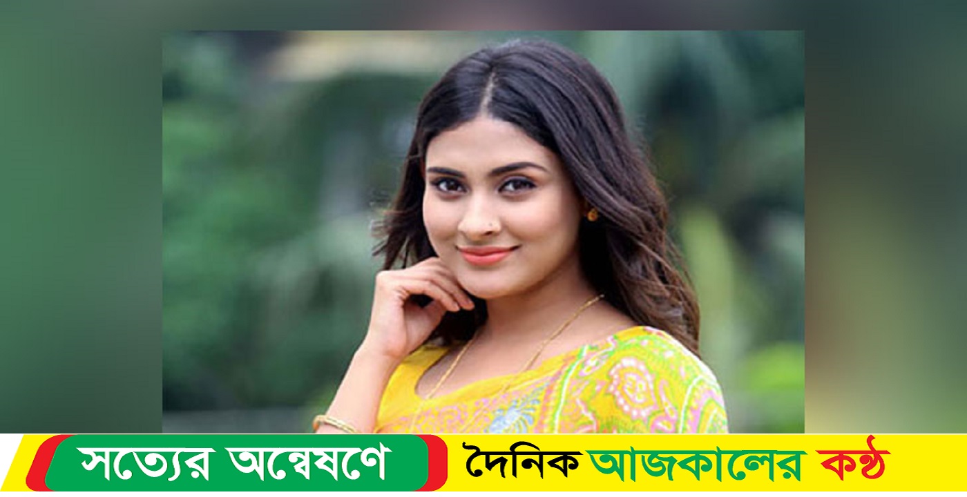 যে কারণে অভিনয় থেকে নিজেকে কিছুটা সরিয়ে রেখেছেন : মেহজাবীন