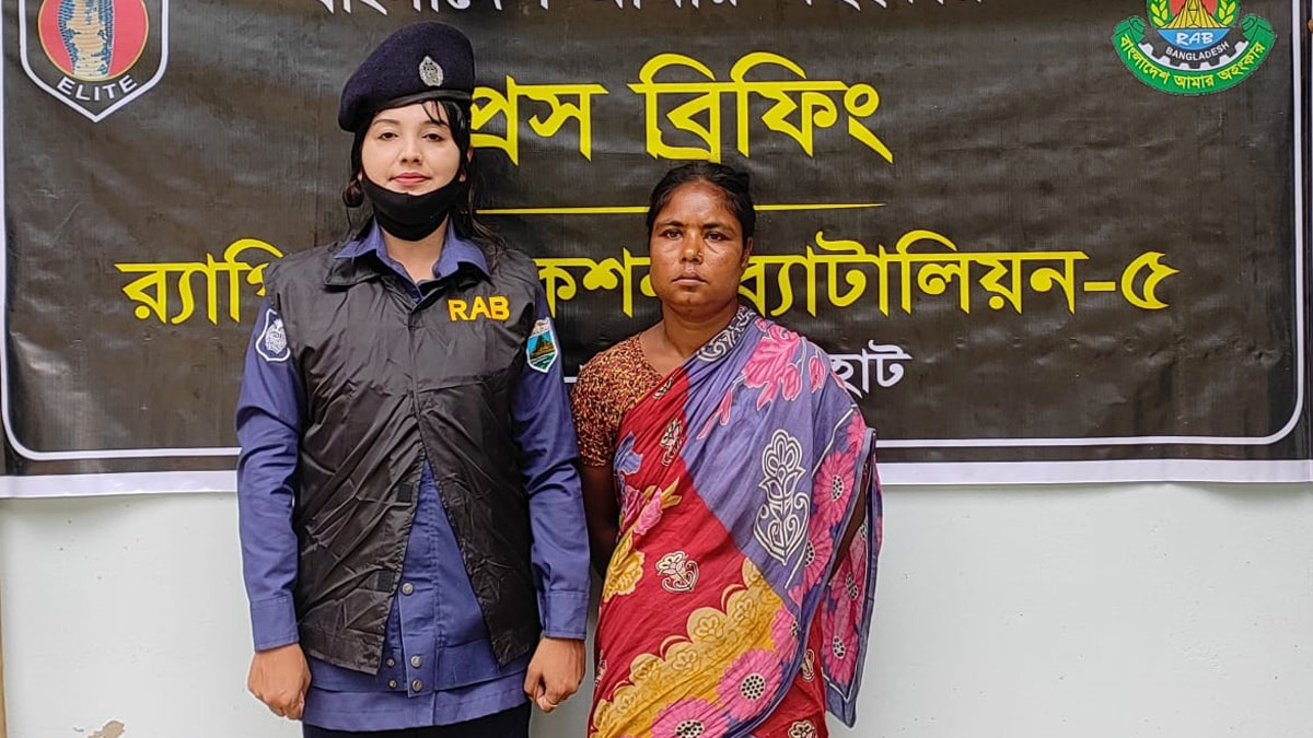ঢাকায় হেরোইন ও ইয়াবা সরবরাহ করতেন আরজিনা
