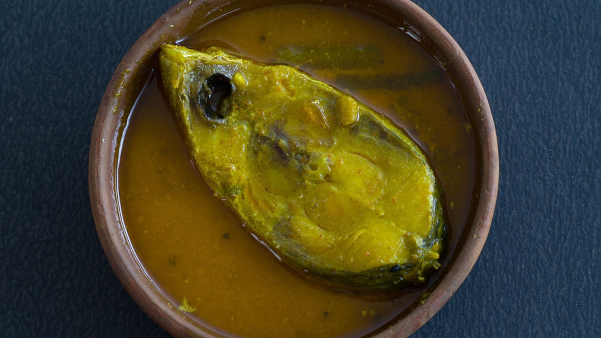 টক-মিষ্টি ইলিশ রান্নার রেসিপি