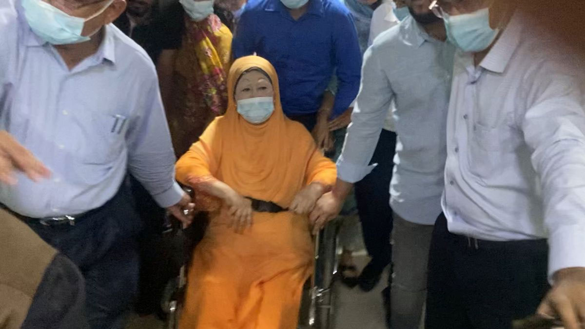 হাসপাতালে ভর্তি খালেদা জিয়া