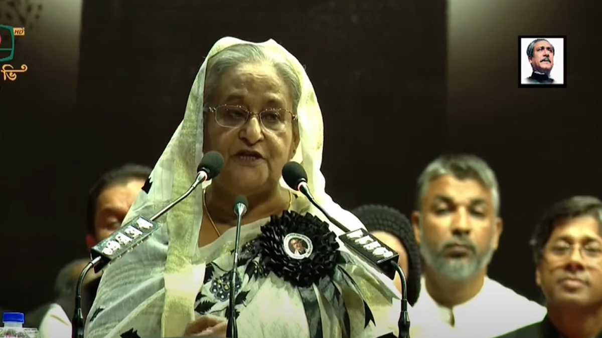 ‘শেখ হাসিনা ও আওয়ামী লীগ কখনো পালায় না’