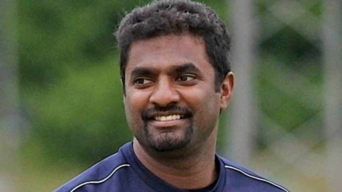 বাংলাদেশকে নিয়ে আশার গল্প শোনালেন মুরালি