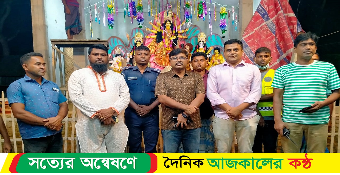গোপালগঞ্জে আসন্ন শারদীয় দূর্গাপূজা শান্তিপূর্ণভাবে উদযাপন নিশ্চিত করার লক্ষ্যে মন্দির থেকে মন্দিরে সদর থানা পুলিশ