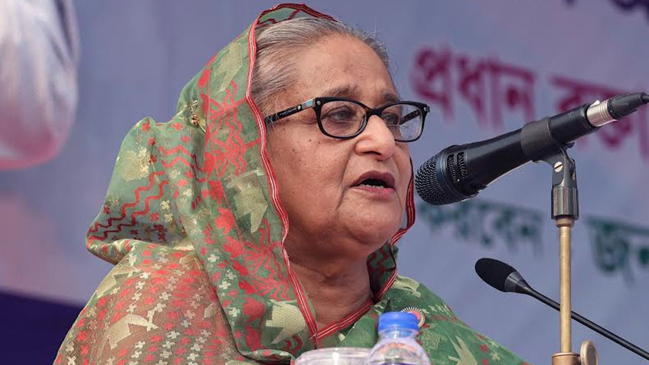 দেশ বাঁচাতে আরেকবার নৌকায় ভোট দিন
