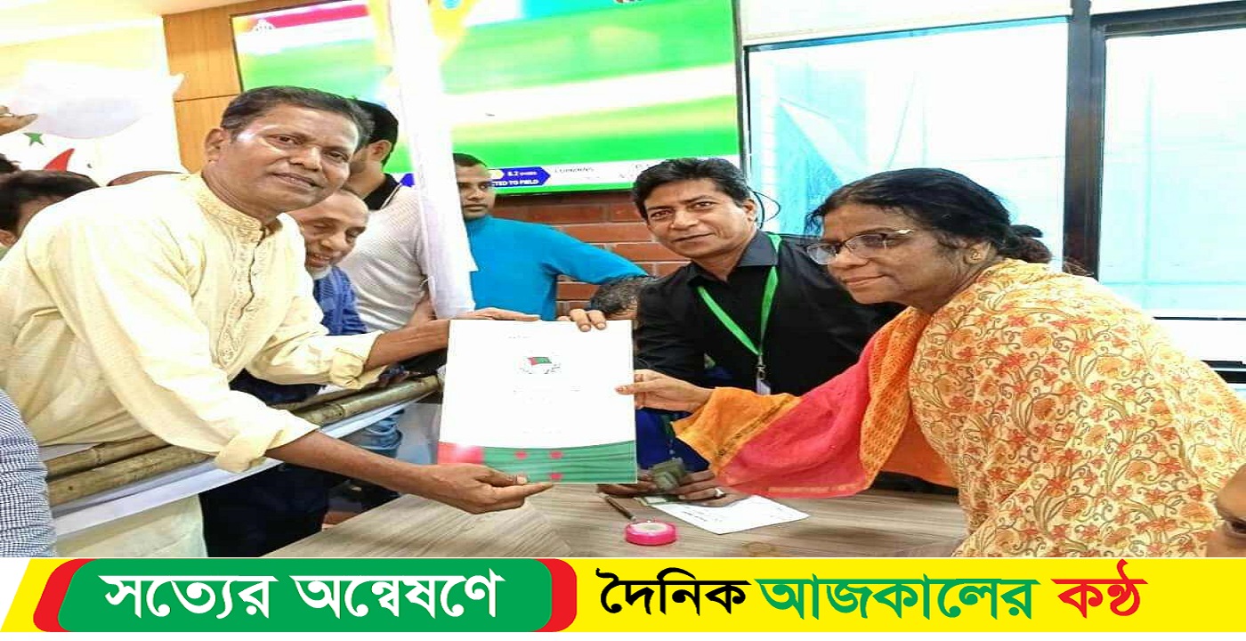 বগুড়া-৩ আসনে আ’লীগের মনোনয়ন ফরম কিনলেন : অজয় সরকার