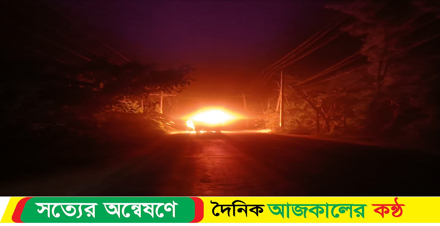বেগমগঞ্জে রড বোঝাই ট্রাকে আগুন