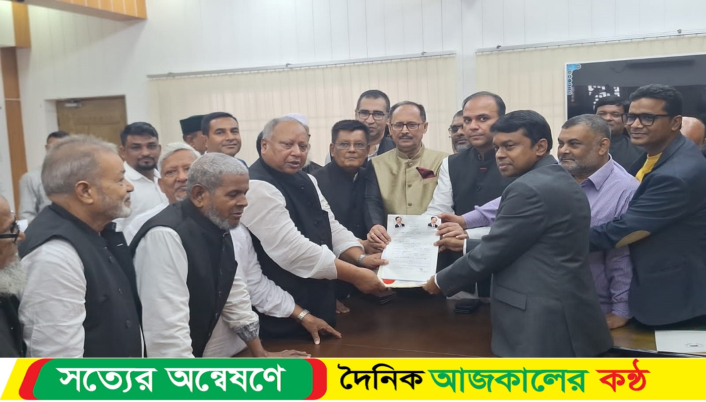 গোপালগঞ্জ-২ আসনে শেখ ফজলুল করিম সেলিমের পক্ষে মনোনয়নপত্র দাখিল