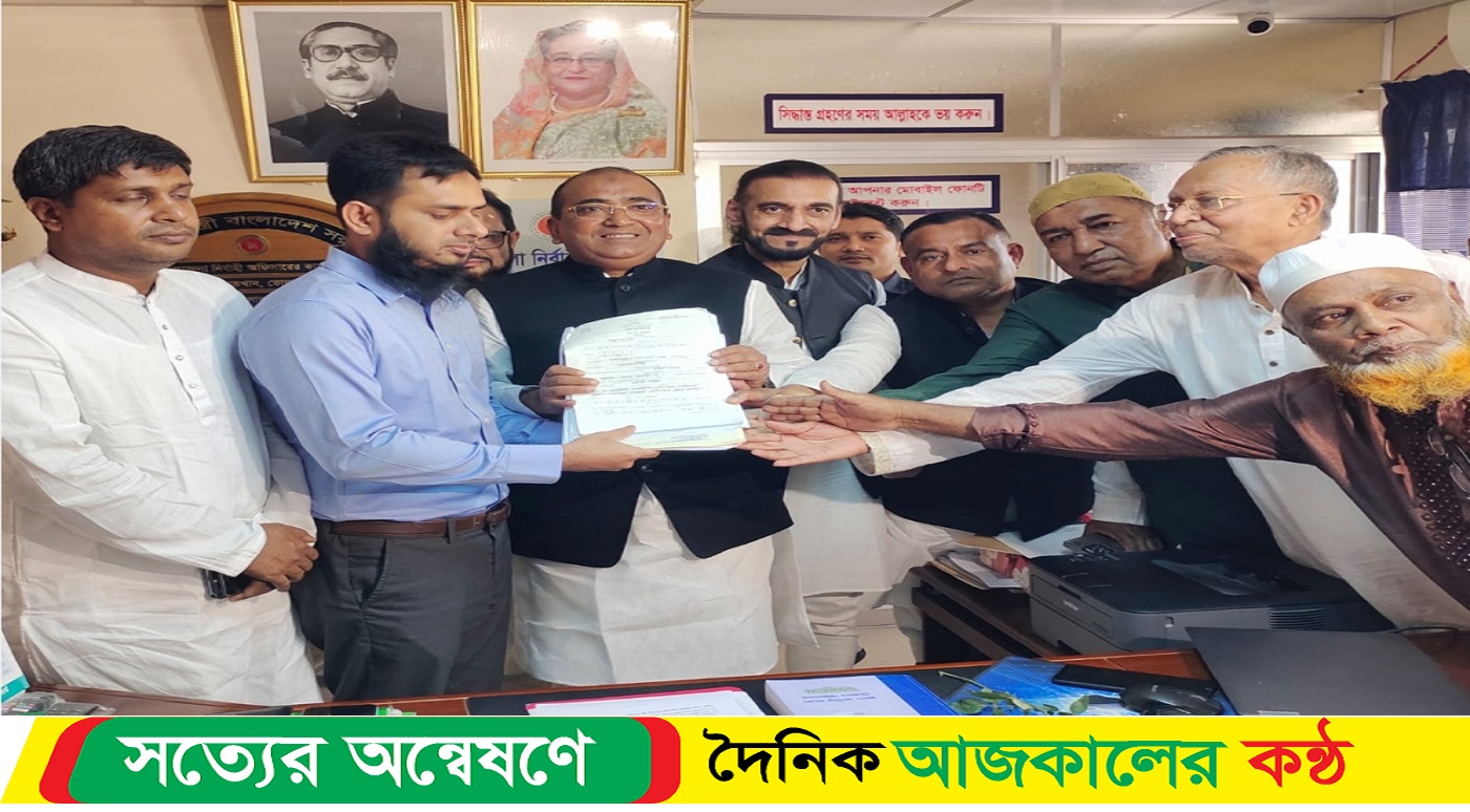 ভোলা-২ আসনে ৩য় বারের মতো আ’ লীগের মনোনয়নপত্র দাখিল করলেন আলী আজম মুকুল