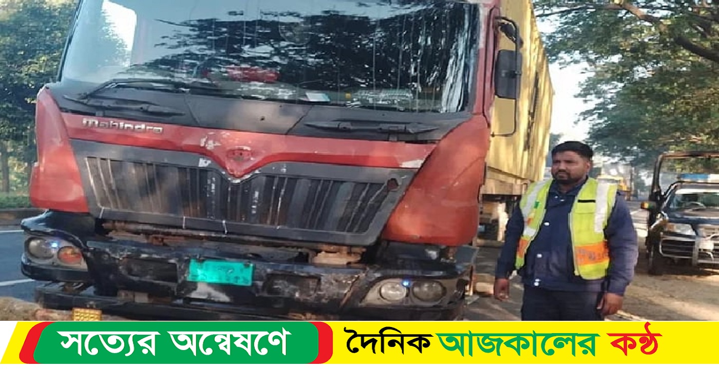 চট্টগ্রামে বেপরোয়া গতির লরি চাপায় প্রাণ গেল ৩ জনের
