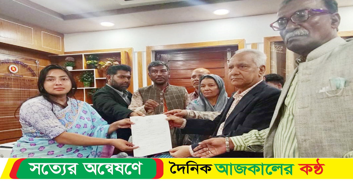চেয়ারম্যান পদ ছাড়লেন সাবেক মন্ত্রী