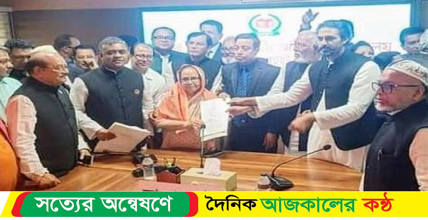 বাগেরহাটে আওয়ামী লীগের দুই বিদ্রোহীসহ মনোনয়নপত্র জমা দিলেন ৩০ প্রার্থী