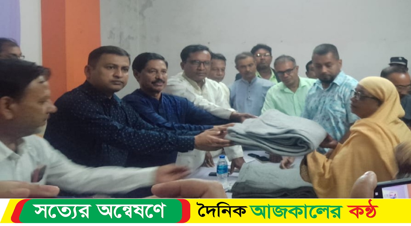 পূবাইল থানা প্রেসক্লাবের ৫ম প্রতিষ্ঠা বার্ষিকী ও বিজয় দিবস উদযাপন উপলক্ষে শীতবস্ত্র ও তবারক বিতরণ