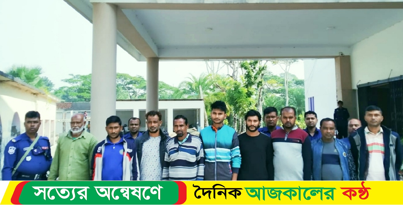 বাগেরহাটের রামপালে বাসে অগ্নিসংযোগের ঘটনায় গ্রেফতার ১০