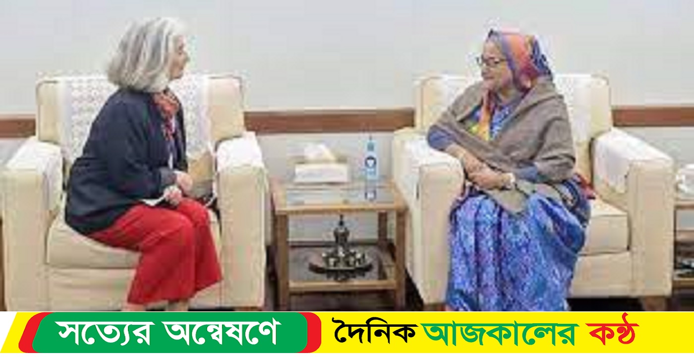 প্রধানমন্ত্রীর সঙ্গে ফ্রান্সের রাষ্ট্রদূতের সৌজন্য সাক্ষাৎ