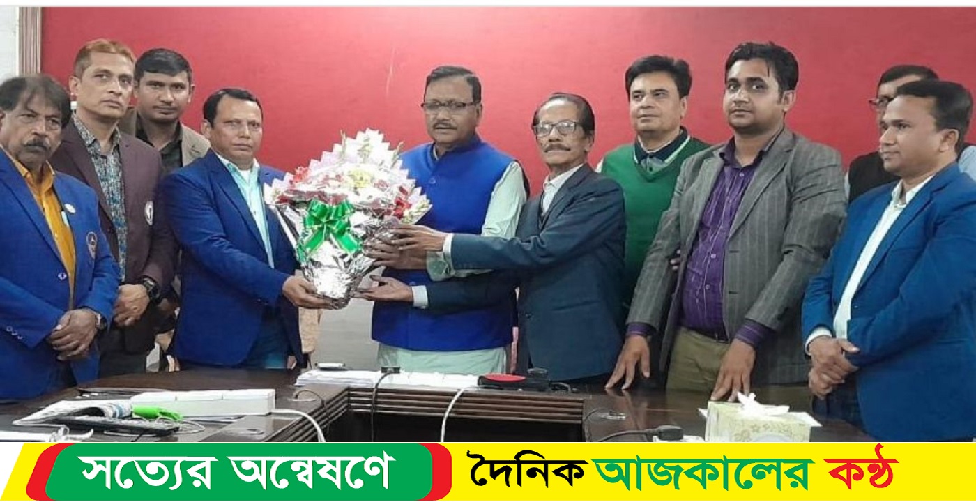 প্রেসক্লাবের সাংবাদিকদের সাথে সুলতান হোসেন খানের মতবিনিময়