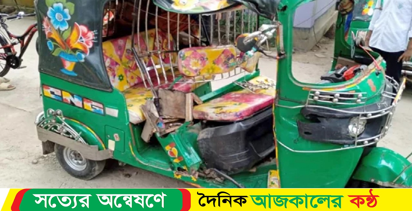 মুখোমুখি সংঘর্ষ, নিহত ৩ :ময়নাবাজার