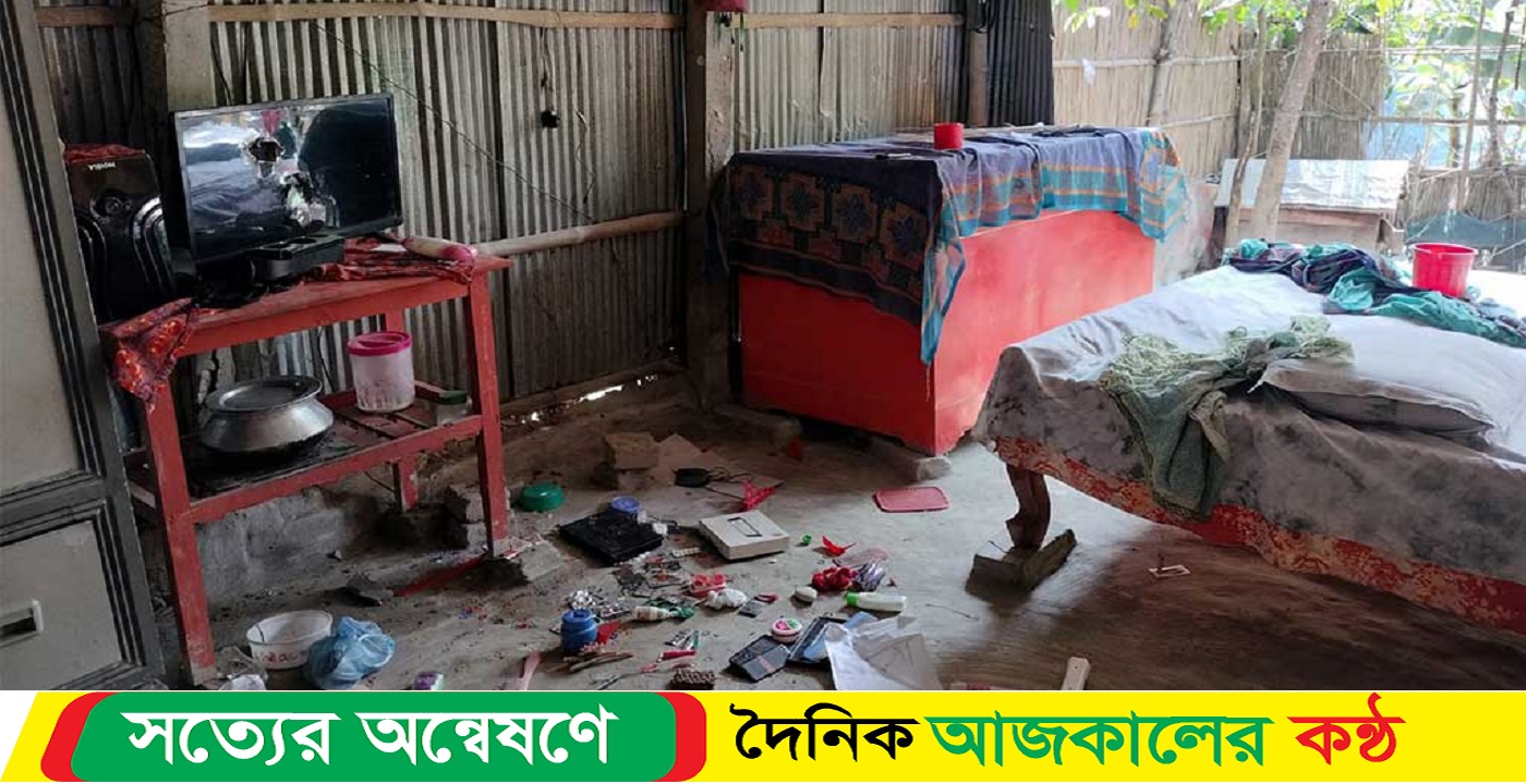 মামলা করায় বাদীর পরিবারে , বাড়িঘর ভাঙচুর