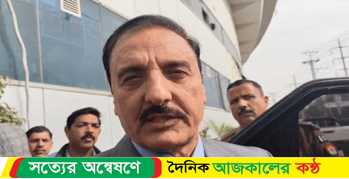 স্বীকার করায় পাকিস্তানের নির্বাচনী কর্মকর্তা আটক