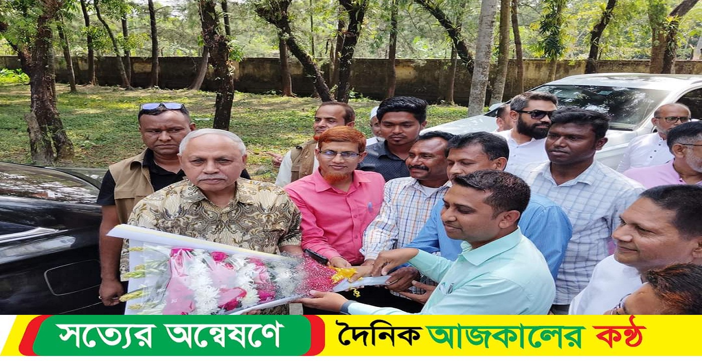 বাকেরগঞ্জে যুব উন্নয়ন প্রশিক্ষণ কেন্দ্রের ৬৭ তম ব্যাচের প্রশিক্ষণার্থীদের সাথে এমপির মতবিনিময় সভা
