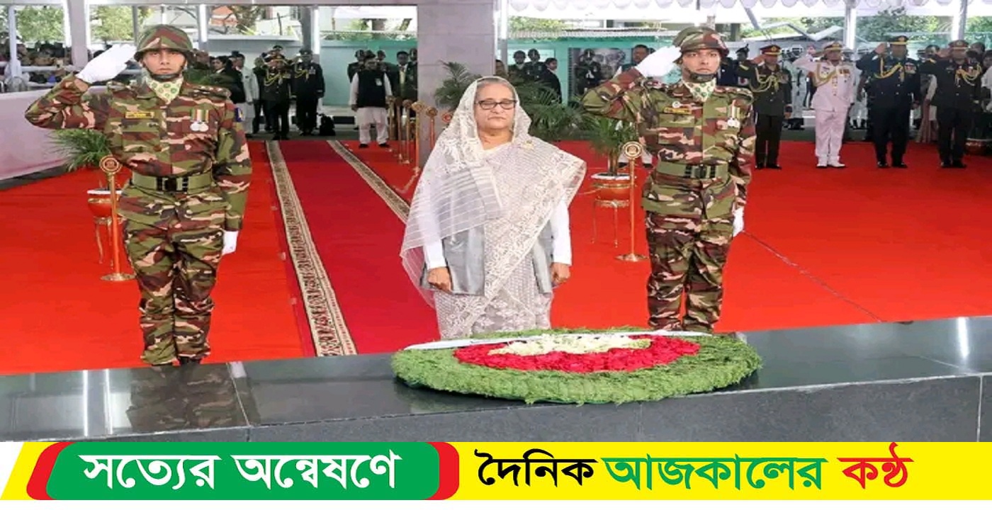 জন্মদিনে জাতির পিতার প্রতিকৃতিতে প্রধানমন্ত্রীর শ্রদ্ধা