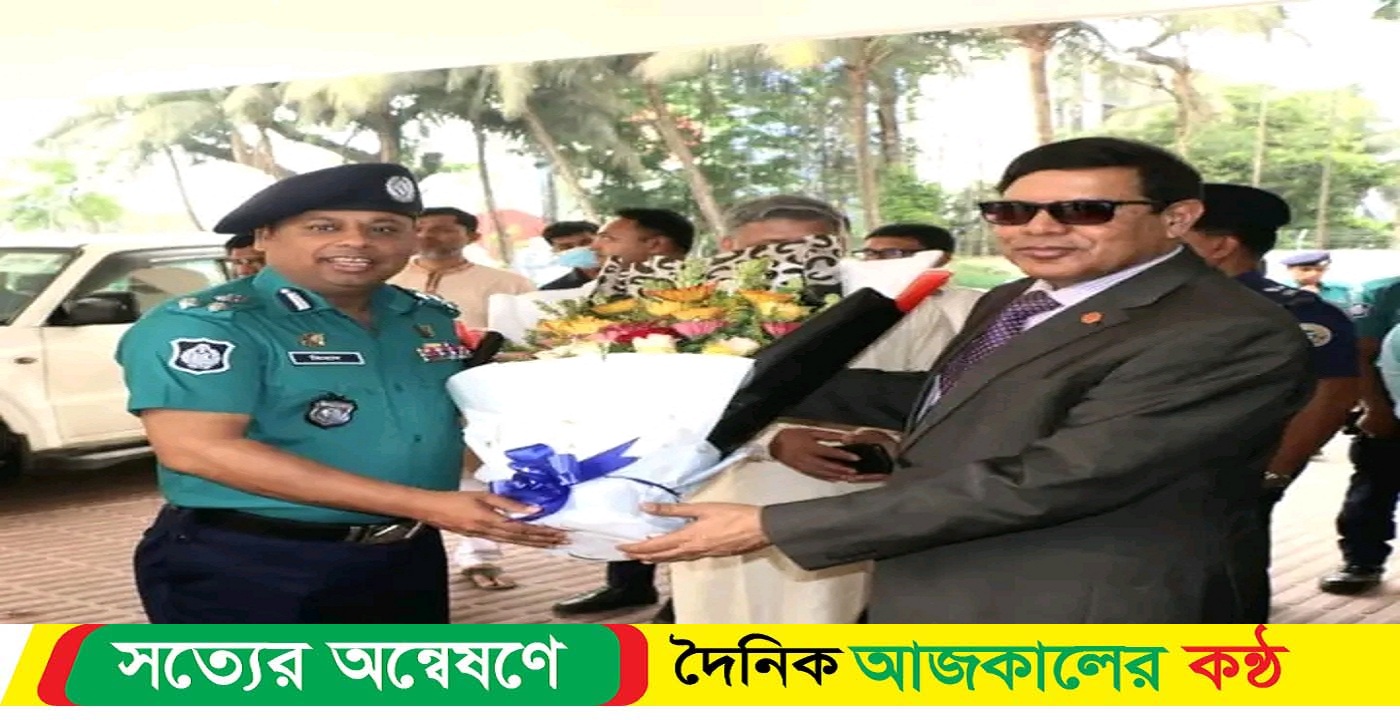 বরিশালে মাননীয় নির্বাচন কমিশনার মহোদয়ের সাথে বিএমপি কমিশনার এর সৌজন্য সাক্ষাৎ