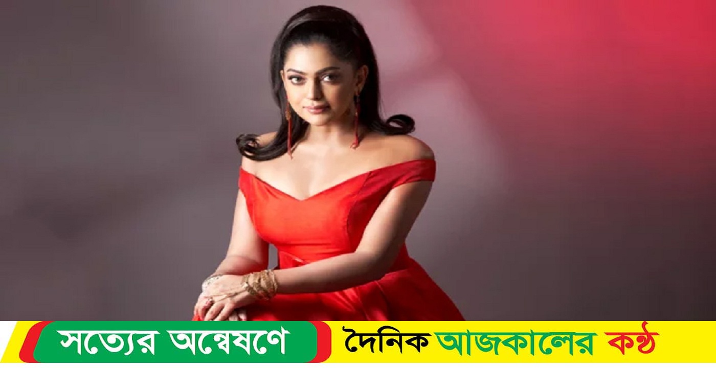 ভাঙন নিপুণের প্যানেলে