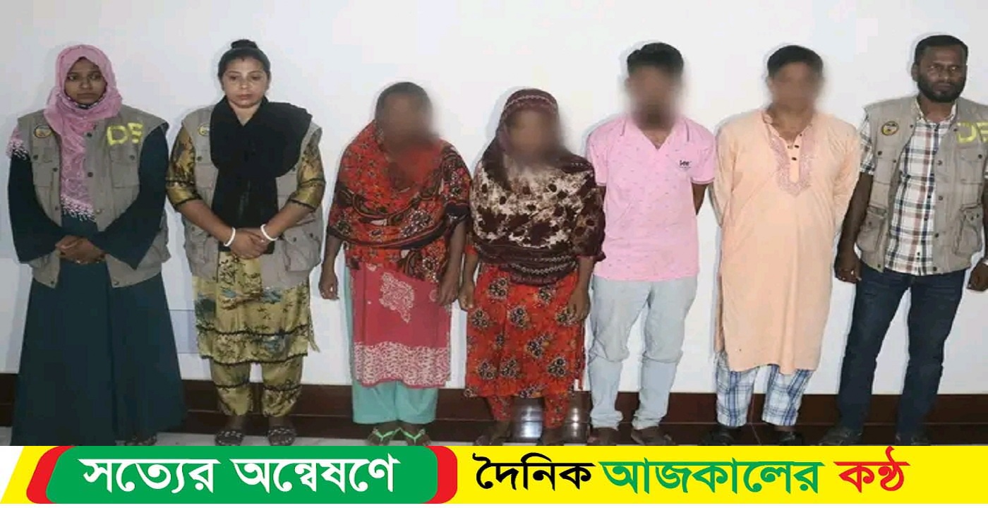 বরিশালে অটোচালকের গলায় ছুরি বসিয়ে ব্যাটারি ছিনতাই, দম্পতিসহ আটক ৪