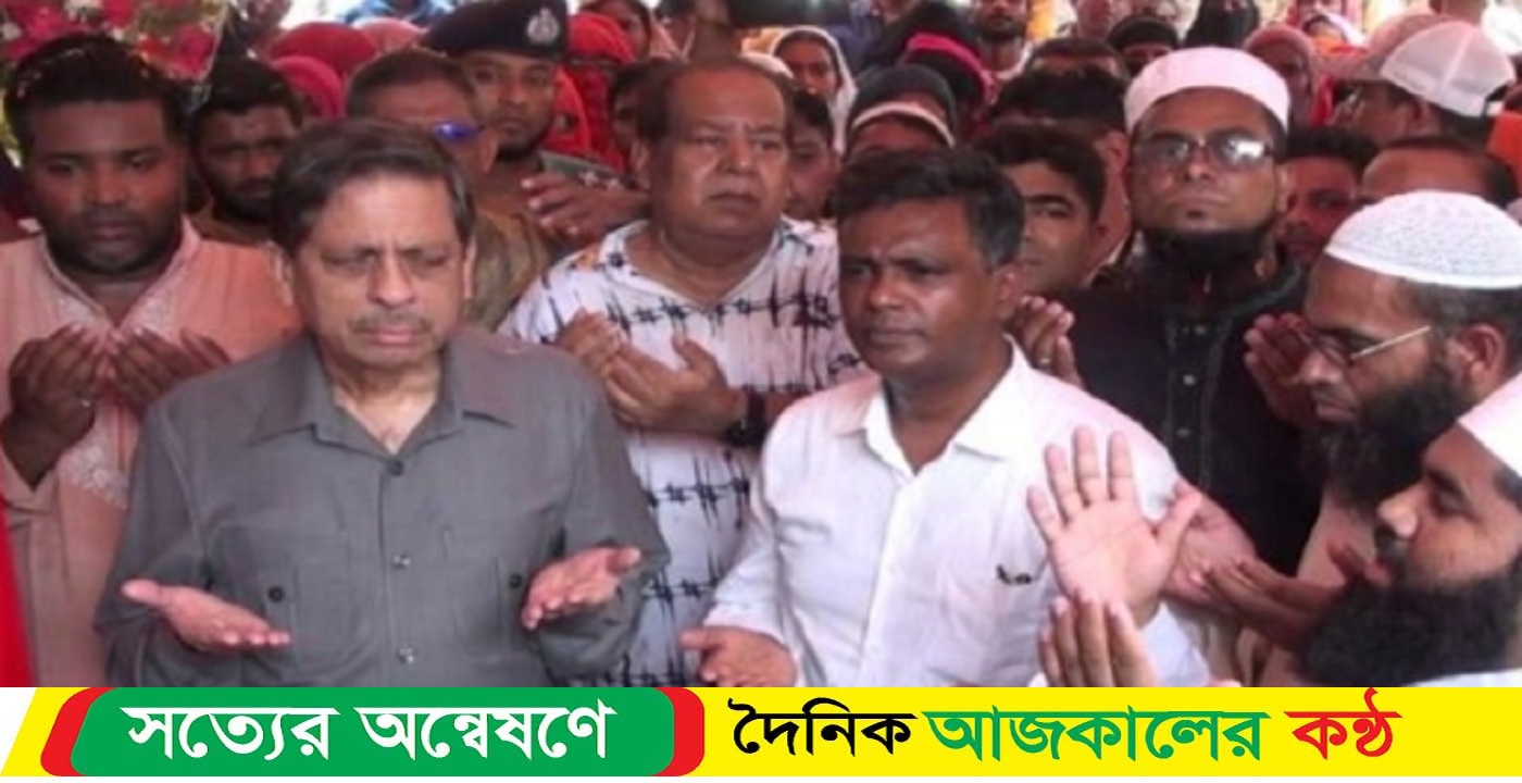 বরিশালে সড়ক নির্মান ও ড্রেন সংস্কার কাজের উদ্ধোধন করলেন মেয়র খোকন সেরনিয়াদ