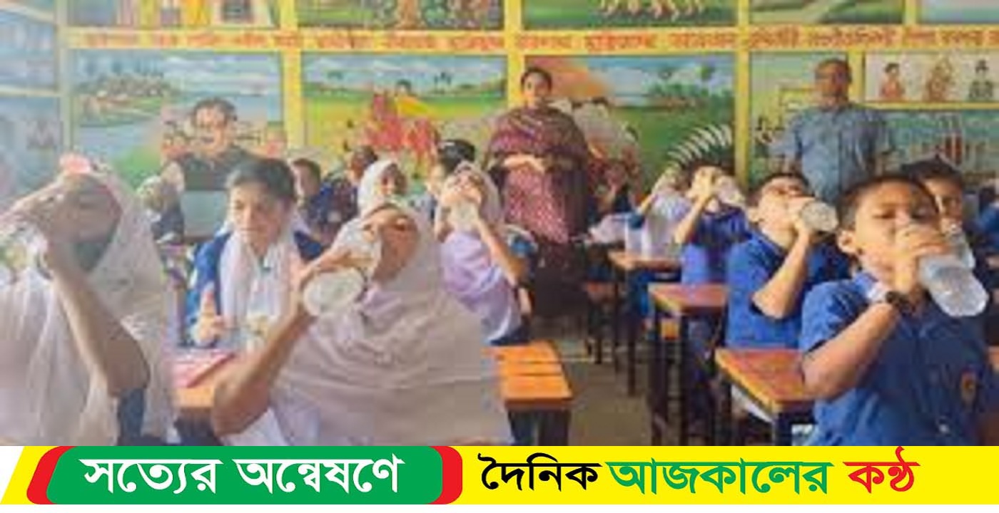 তীব্র গরমে কাঁঠালিয়ায় এক শিক্ষার্থী অসুস্থ