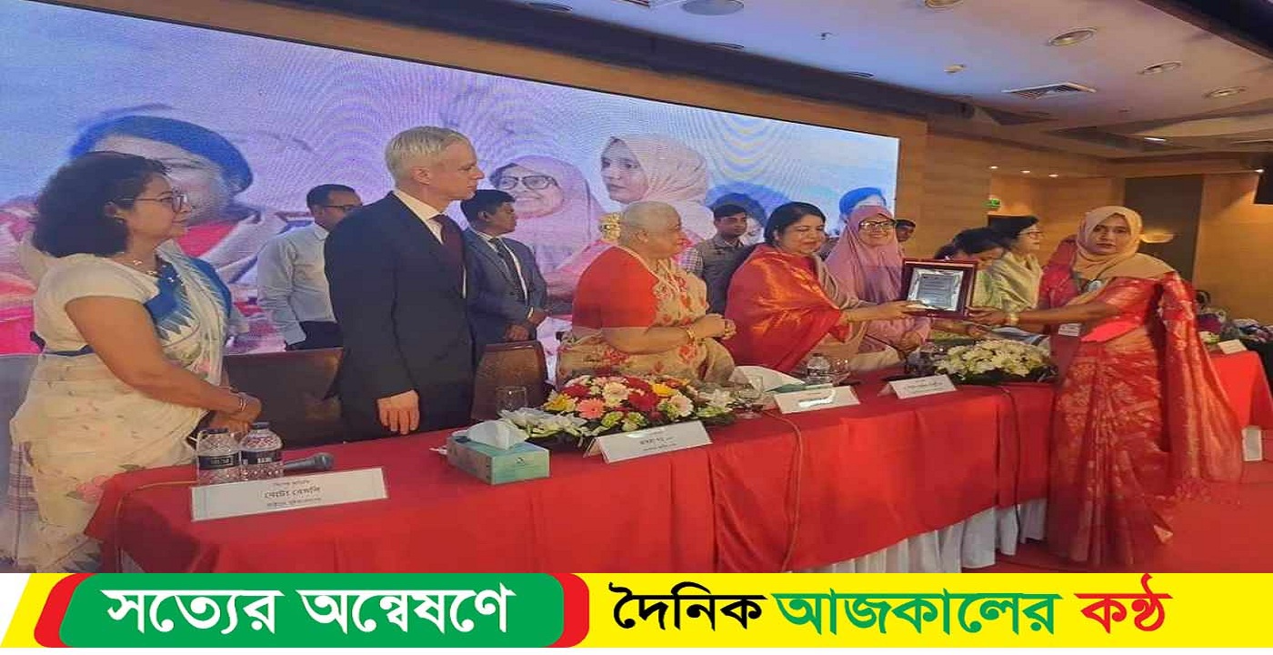 জাতীয় অপরাজিতা পুরস্কার পেলেন দপদপিয়ার ইউপি সদস্য নাজনীন আক্তার নিপা