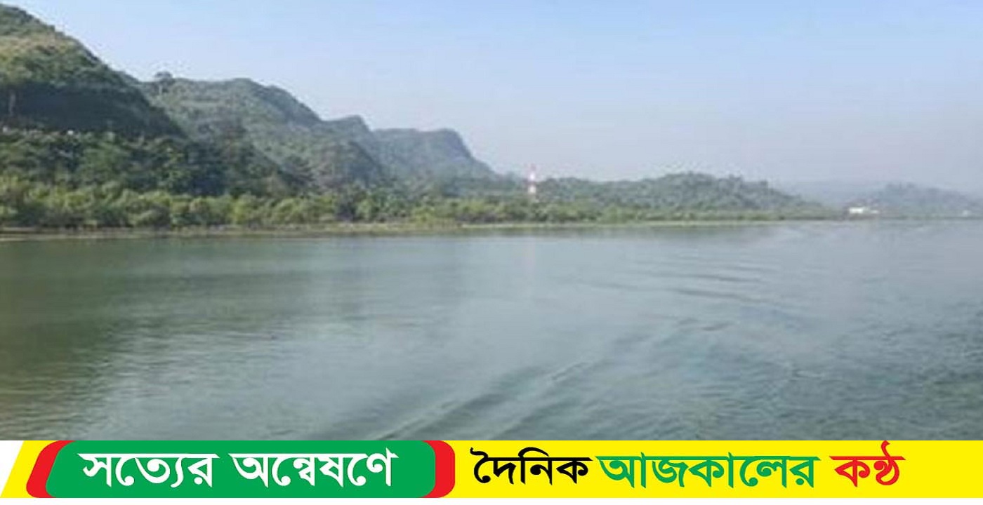 আরাকান আর্মি অপহৃত ১০ জেলেকে ছেড়ে দিয়েছে