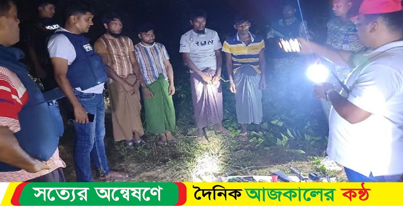 ক্যাম্প থেকে আরসার ৪ সন্ত্রাসী আটক