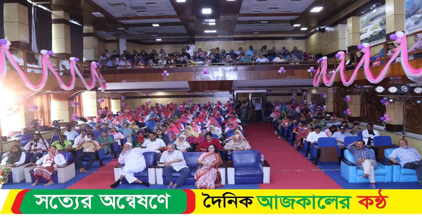 আদ্-দ্বীন উইমেন্স মেডিকেল কলেজে নবীনবরণ অনুষ্ঠিত