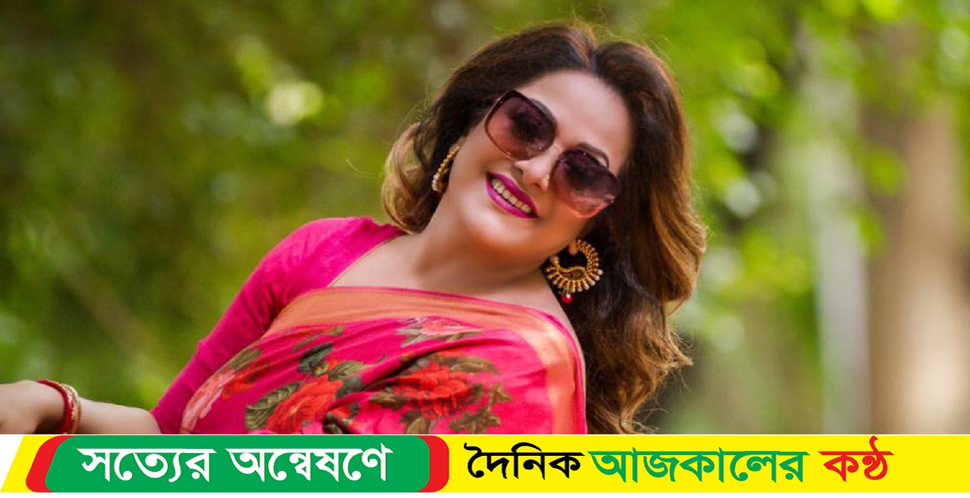 অরুণা বিশ্বাসের আবেগঘন স্ট্যাটাস