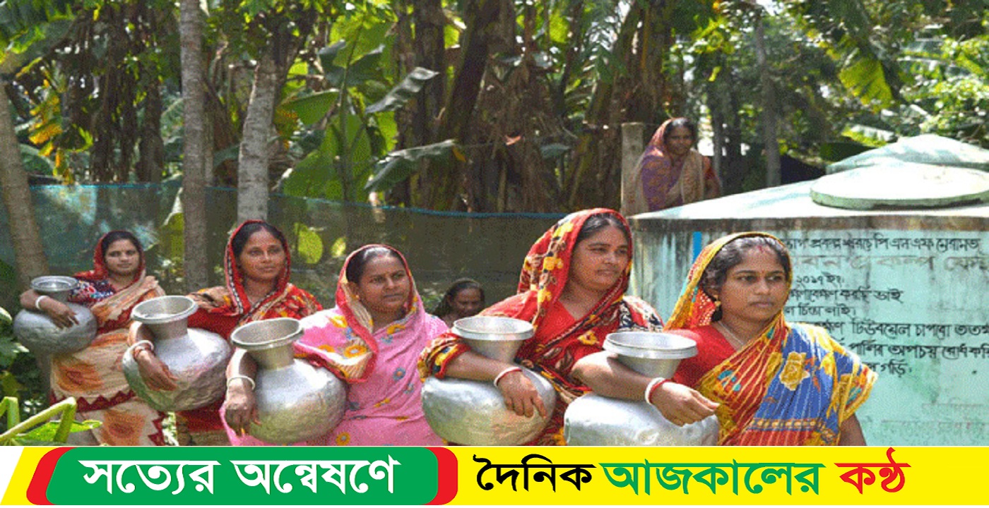 ডুবে গেছে সব পুকুর, খাবার পানি সংকটে আড়াই লাখ মানুষ