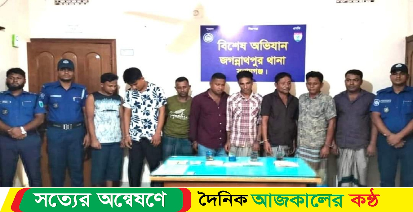 পুলিশের অভিযানে আট জুয়াড়ি গ্রেফতার