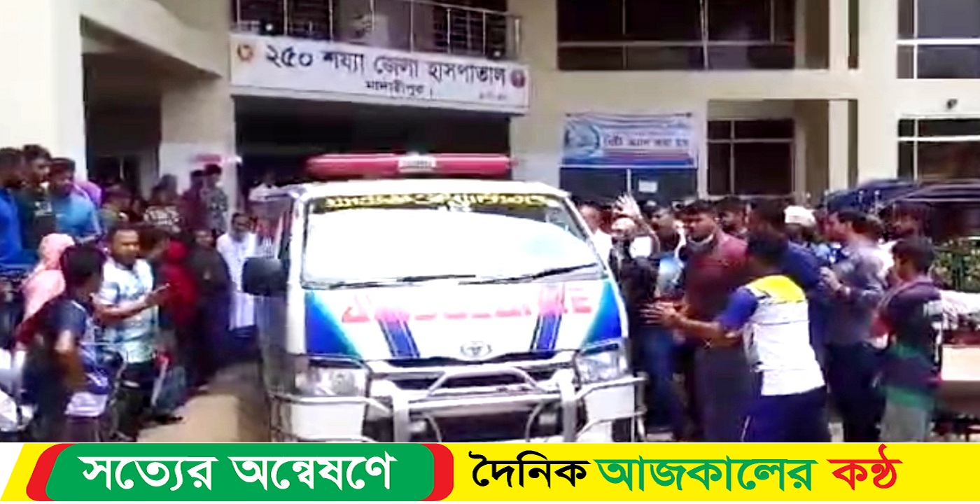 মাদারীপুরে পূর্বশত্রুতার জেরে যুবককে কুপিয়ে হাতের কবজি ফেলে দিয়েছে প্রতিপক্ষের লোকজন
