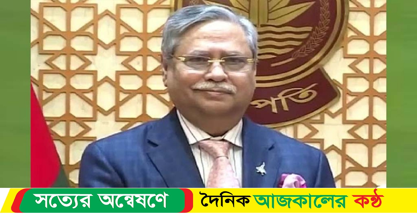 গার্ড রেজিমেন্টকে আরও প্রশিক্ষণের তাগিদ রাষ্ট্রপতির