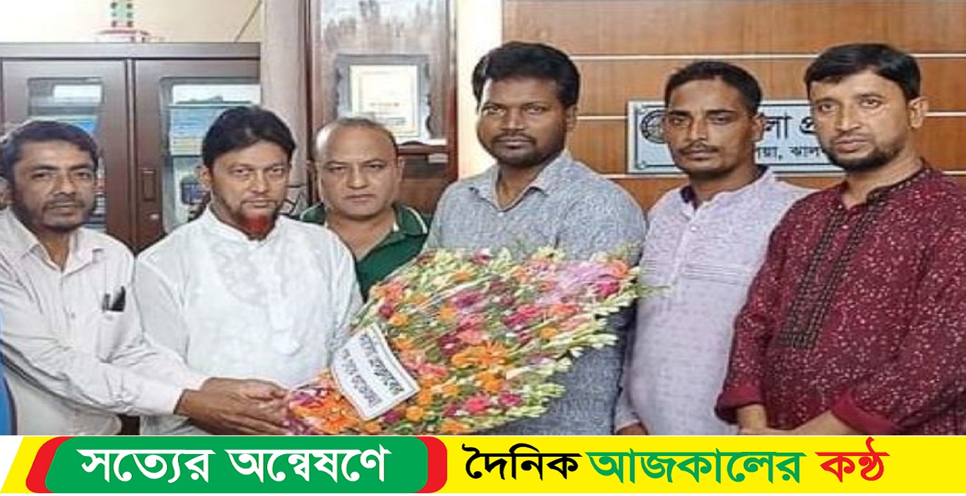 উপজেলা নির্বাহী কর্মকর্তার সাথে কাঠালিয়া প্রেসক্লাবের সাংবাদিকদের মতবিনিময়