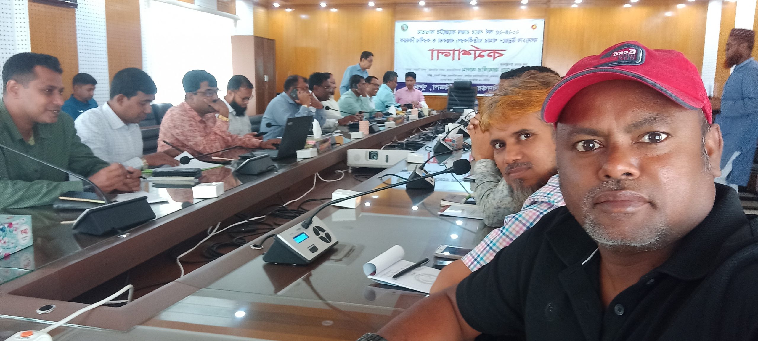 মৎসচাষ উন্নয়নে খামার যান্ত্রিকীকরণঃ বাস্তবতা ও করণীয় বিষয়ক খুলনা বিভাগীয় কর্মশালা অনুষ্ঠিত