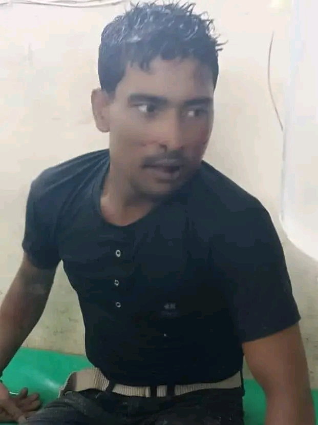 হোমনায় ভবনের ছাদ থেকে ফেলে যুবককে হত্যার অভিযোগ