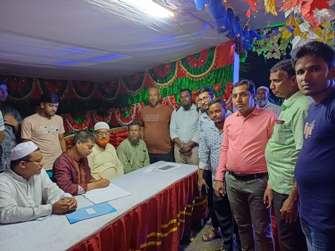 রাজশাহীর পবায় জামাত ইসলামের হিন্দু সম্প্রদায়ের ধর্মীয় উৎসব পূজা মন্ডপ পরিদর্শন