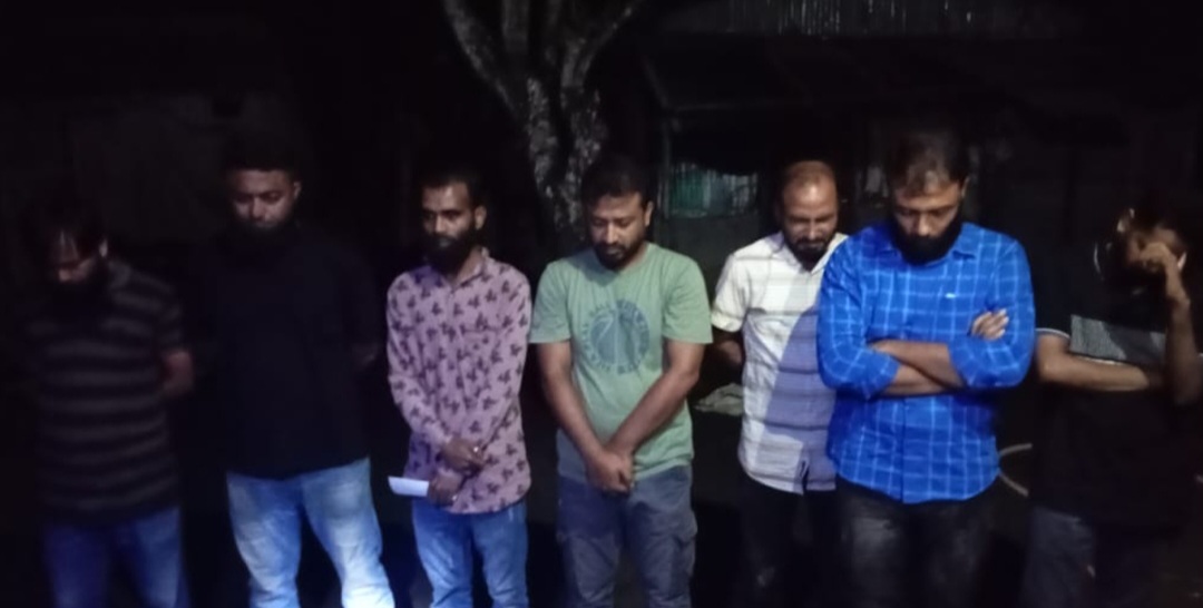নেত্রকোনায় মাদক সেবন রত অবস্থায় ছাত্রদল নেতাসহ ৭জন আটক