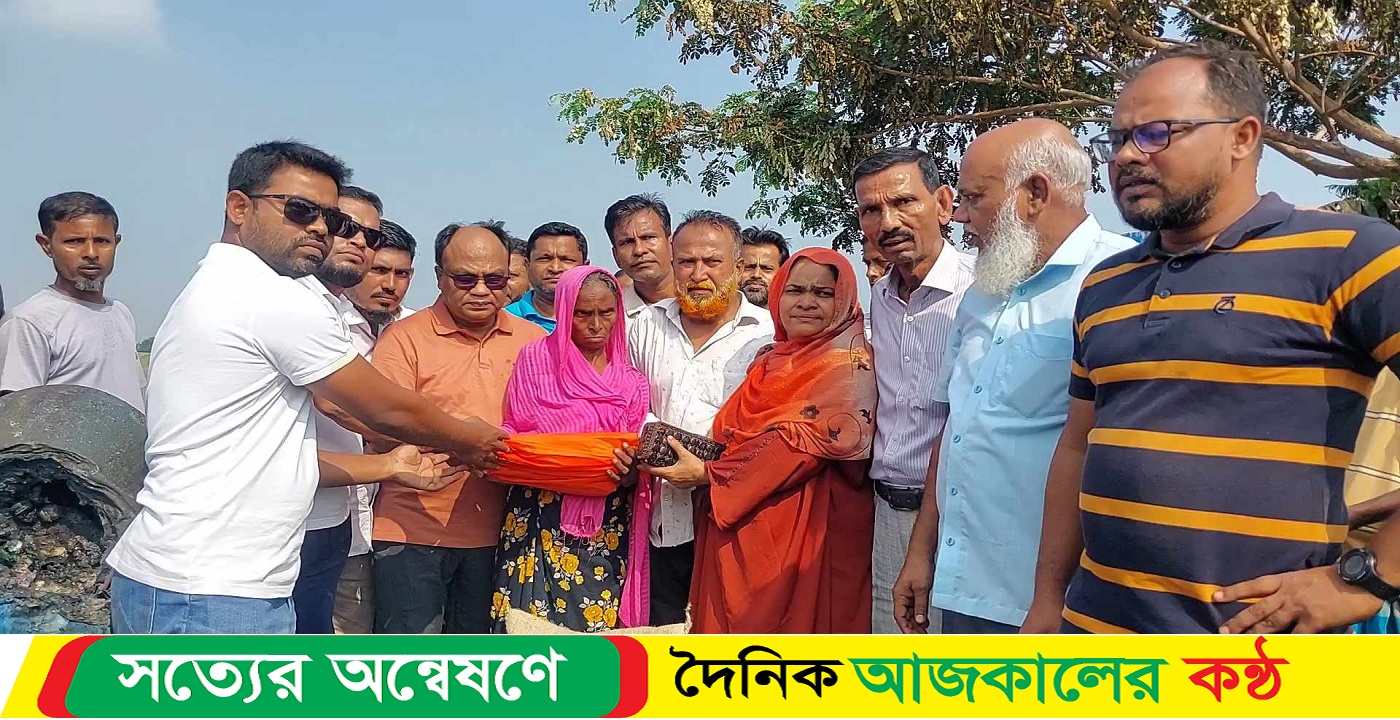 আগুনে পুড়ে যাওয়া ক্ষতিগ্রস্থদের পাশে আলহাজ্ব জুলফিকর আলী
