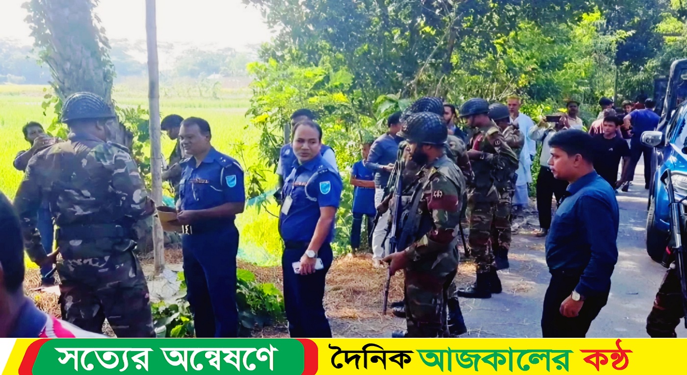 শরীয়তপুরের ডামুড্যাতে একটি সড়কের পাশে ১০টি হাতব্যাগে ককটেল সদৃশ বস্তু পাওয়া গেছে