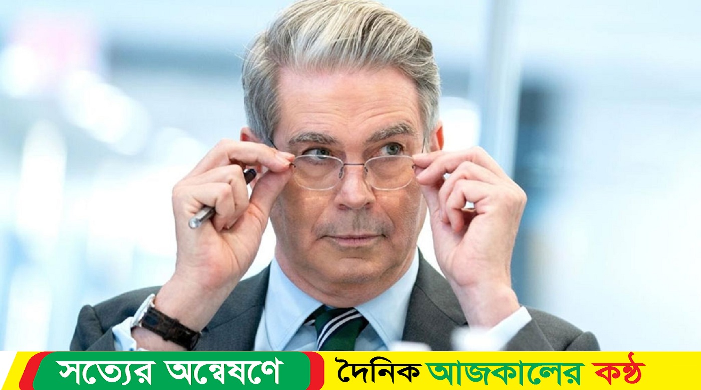 ট্রাম্পের অর্থমন্ত্রী পদে স্কট বেসেন্টের মনোনয়ন