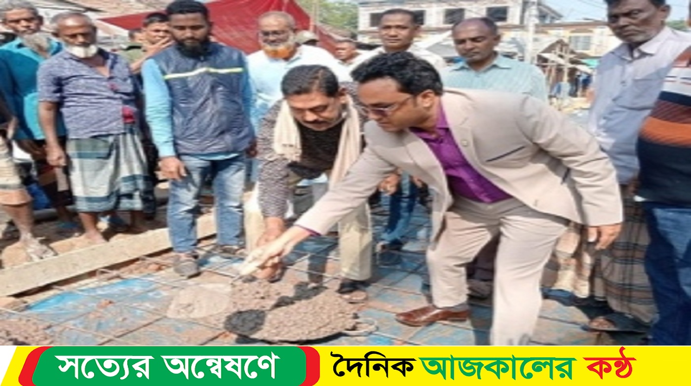সতীহাটে রাস্তার আরসিসি ঢালাইয়ের কাজ পরিদর্শন করেন ইউএনও