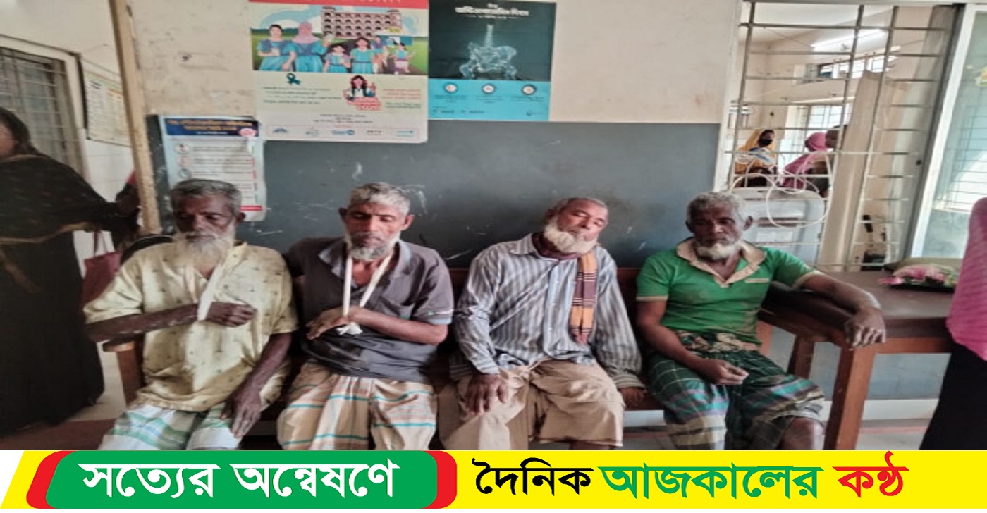 মোহনগঞ্জে জমি সংক্রান্ত বিরোধে প্রতিপক্ষের হামলায় ৪ জন আহত